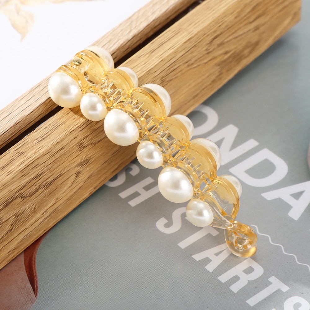 Korean Acrylic Hair Claws Pearl Claw Clips For Woman Large Size Barrette Crab For Girl Shark Clip Fashion Hair Accessories